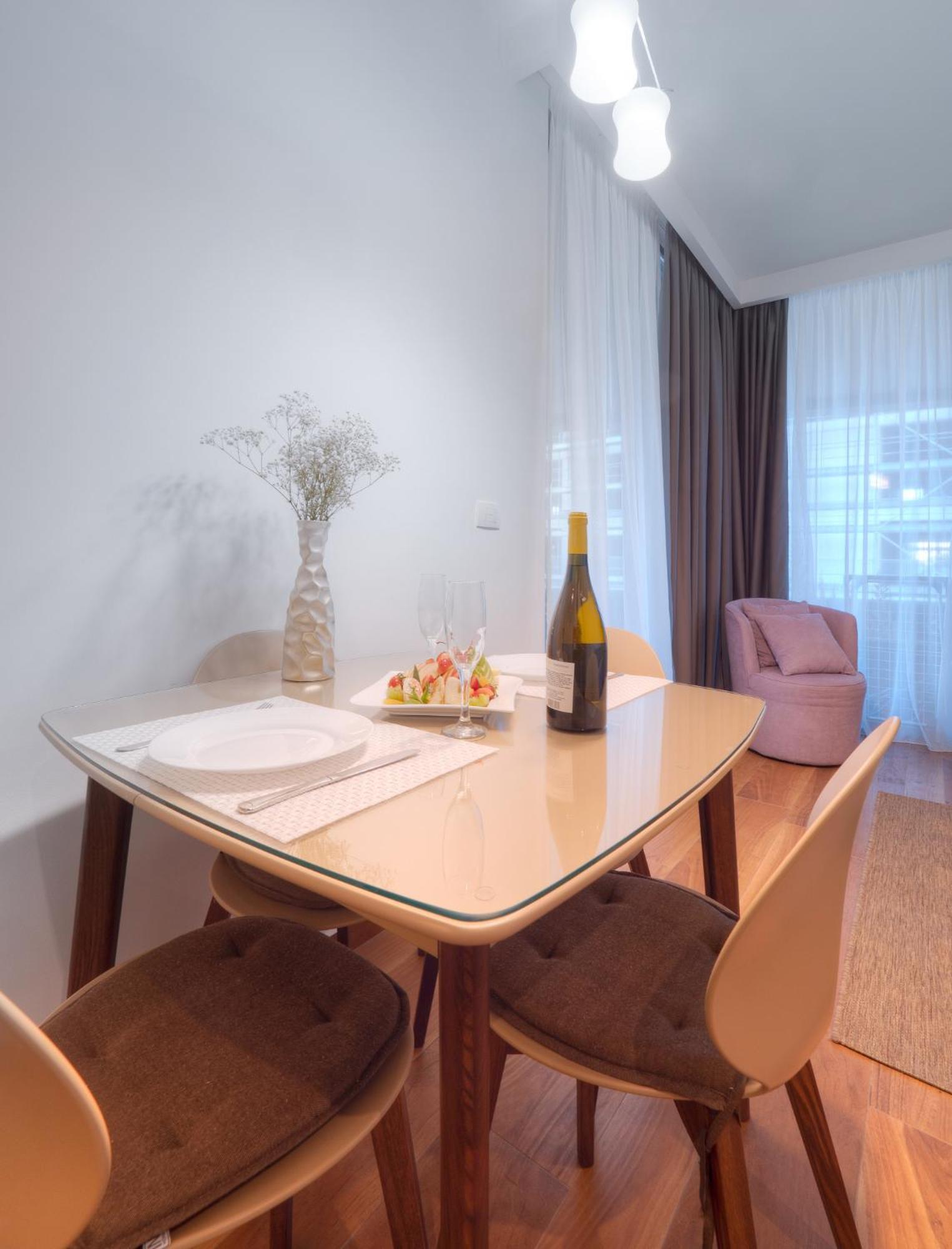 Apartments Garden Azure Budva Luaran gambar
