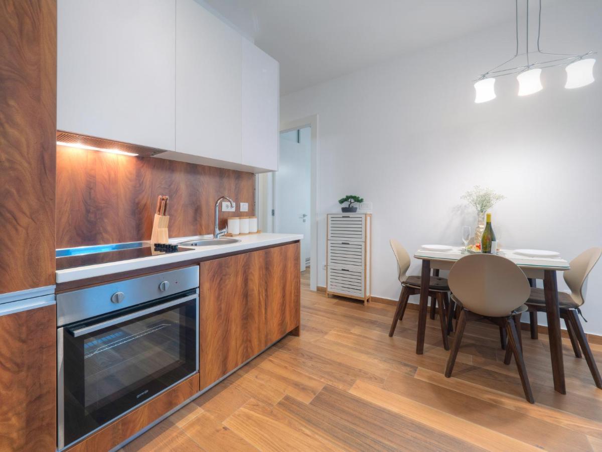 Apartments Garden Azure Budva Luaran gambar