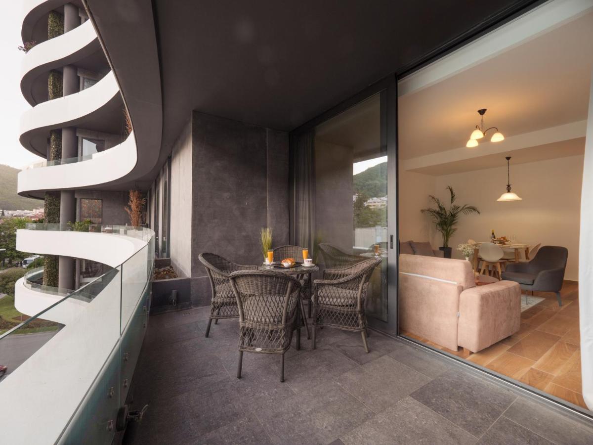 Apartments Garden Azure Budva Luaran gambar
